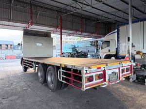 Isuzu FVM 240 แรงม้า จดทะเบียนปี 59 สิบล้อกระบะพื้นเรียบยาว 7.3 เมตร กว้าง 2.55 เมตร สภาพสวยสมบูรณ์หัวเดิมพร้อมใช้งาน สนใจโทรสอบถาม 081-8111202 วีรพงษ์ Isuzu FVM 240 แรงม้า จดทะเบียนปี 59 สิบล้อกระบะพื้นเรียบยาว 7.3 เมตร กว้าง 2.55 เมตร สภาพสวยสมบูรณ์หัวเดิมพร้อมใช้งาน สนใจโทรสอบถาม 081-8111202 วีรพงษ์