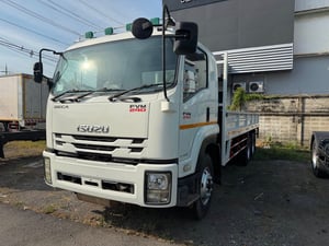 Isuzu FVM 240 แรงม้า 10 ล้อเพลาเดียว ยาว 7.2 เมตร กระบะเหล็กเปิดสามด้าน รถปี 59 รถเดิมสวย สนใจโทรสอบถาม 081-8111202 เน้นโทร