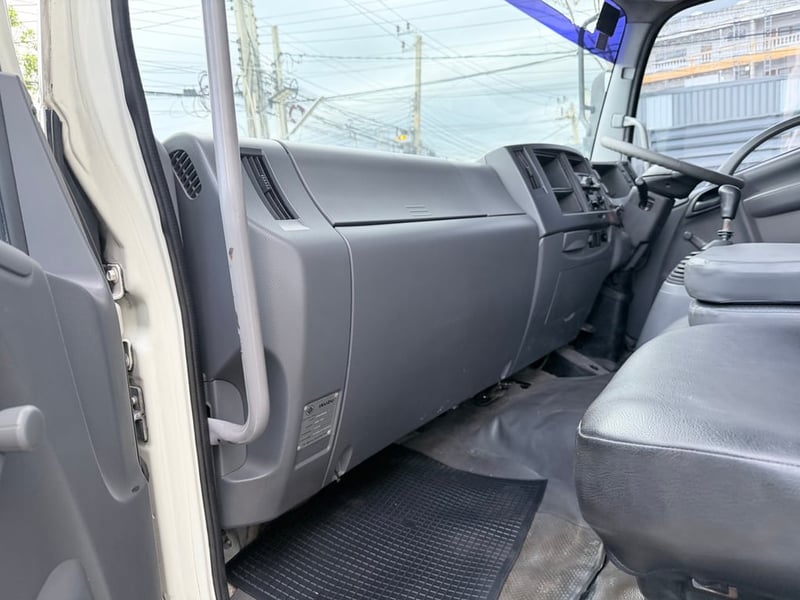 Isuzu FVM 240 แรงม้า จดทะเบียนปี 59 กระบะเหล็ก ช่วงยาว 7.5 เมตร สภาพเดิมสวยเครื่องเกียร์เฟืองท้ายสมบูรณ์พร้อมใช้งาน สนใจโทรสอบถาม 081-8111202 Isuzu FVM 240 แรงม้า จดทะเบียนปี 59 กระบะเหล็ก ช่วงยาว 7.5 เมตร สภาพเดิมสวยเครื่องเกียร์เฟืองท้ายสมบูรณ์พร้อมใช้งาน สนใจโทรสอบถาม 081-8111202