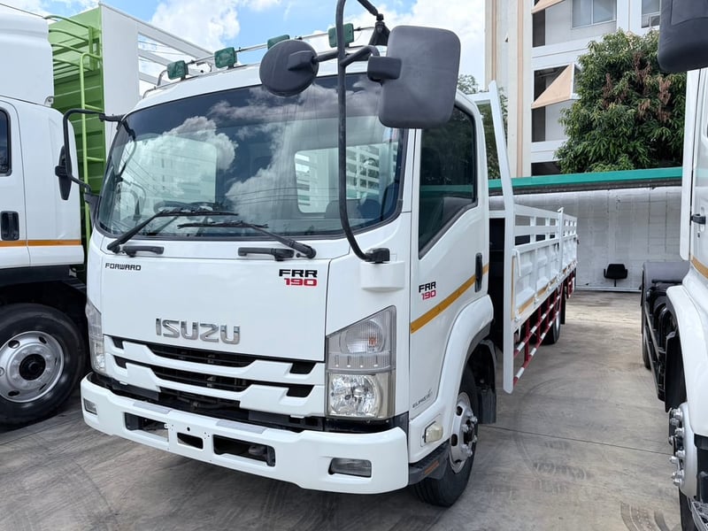 Isuzu FRR 190 แรงม้า จดทะเบียนปี 58 กระบะเหล็กช่วงยาว 6.5 เมตร เปิดได้สามด้าน เครื่องเกียร์เฟืองท้่่ายสภาพเยี่ยม ติดต่อ 081-811-1202 วีรพงษ์ Isuzu FRR 190 แรงม้า จดทะเบียนปี 58 กระบะเหล็กช่วงยาว 6.5 เมตร เปิดได้สามด้าน เครื่องเกียร์เฟืองท้่่ายสภาพเยี่ยม ติดต่อ 081-811-1202 วีรพงษ์
