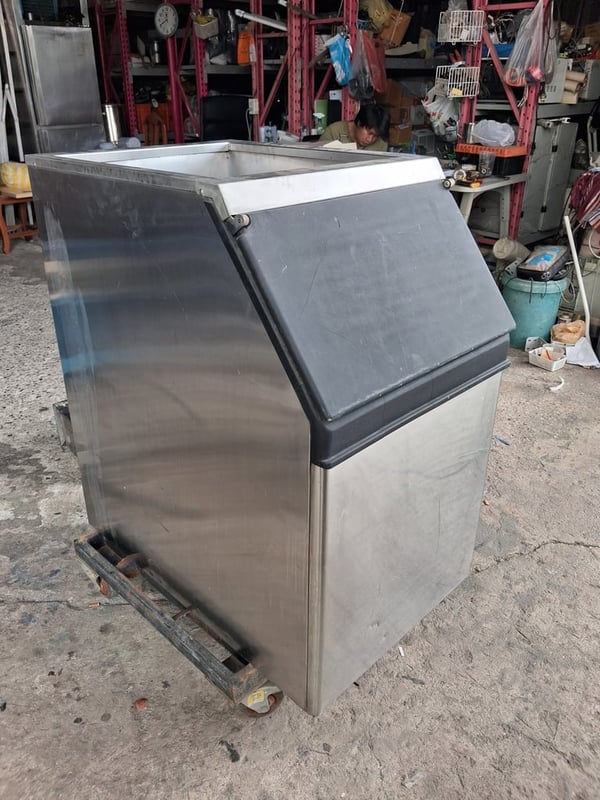 ขายถังน้ำแข็งสแตนเลสขนาดกลางใหญ่
