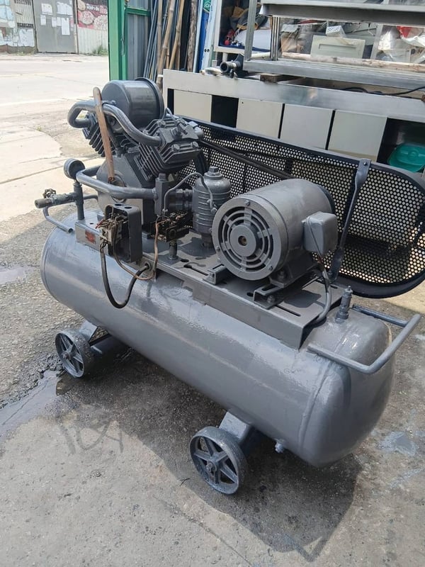 ขายปั๊มลมยี่ห้อ meiji ขนาด 100ลิตร รุ่น h3 