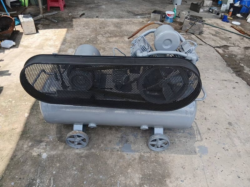 ขายปั๊มลมยี่ห้อ meiji ขนาด 100ลิตร รุ่น h3 ขายปั๊มลมยี่ห้อ meiji ขนาด 100ลิตร รุ่น h3