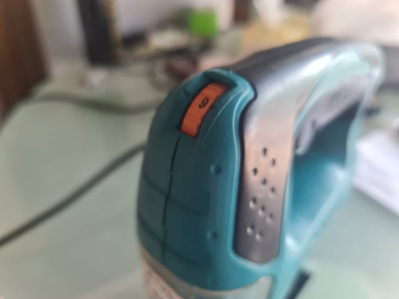 ขายเลื่อยจิ๊กซอว์ยี่ห้อ Makita แท้ ปรับได้ 6 สปีด