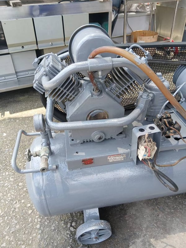 ขายปั๊มลมยี่ห้อ meiji ขนาด 100ลิตร รุ่น h3 ขายปั๊มลมยี่ห้อ meiji ขนาด 100ลิตร รุ่น h3