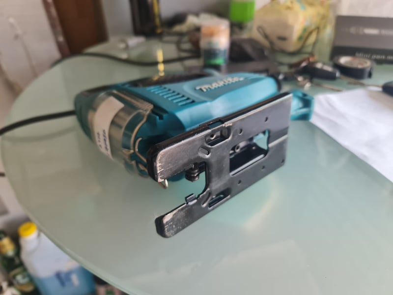 ขายเลื่อยจิ๊กซอว์ยี่ห้อ Makita แท้ ปรับได้ 6 สปีด