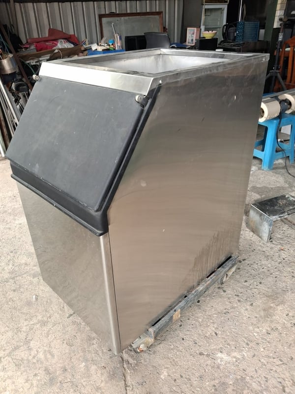 ขายถังน้ำแข็งสแตนเลสขนาดกลางใหญ่