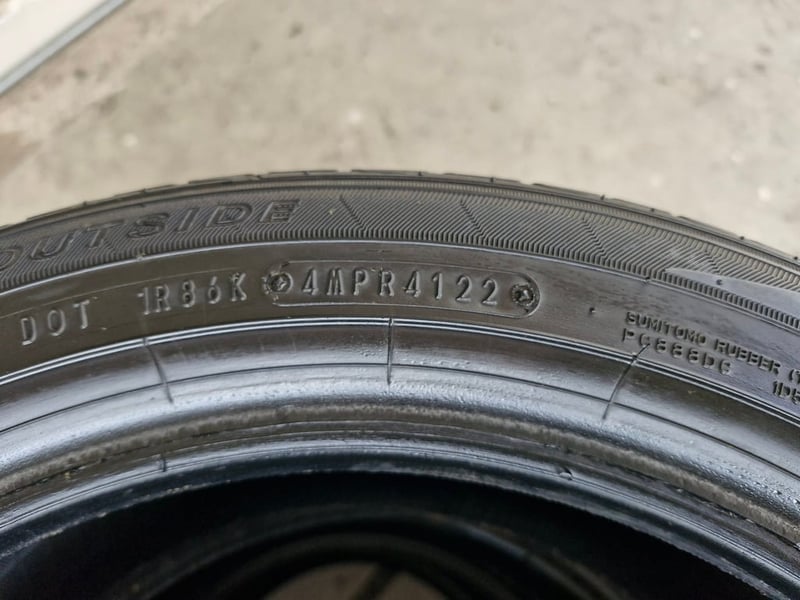 ยางมือ 2 DUNLOP LM705 195-50R15 ยางมือ 2 DUNLOP LM705 195-50R15