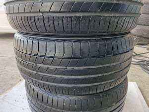 ยางมือ 2 DUNLOP LM705 195-50R15 ยางมือ 2 DUNLOP LM705 195-50R15