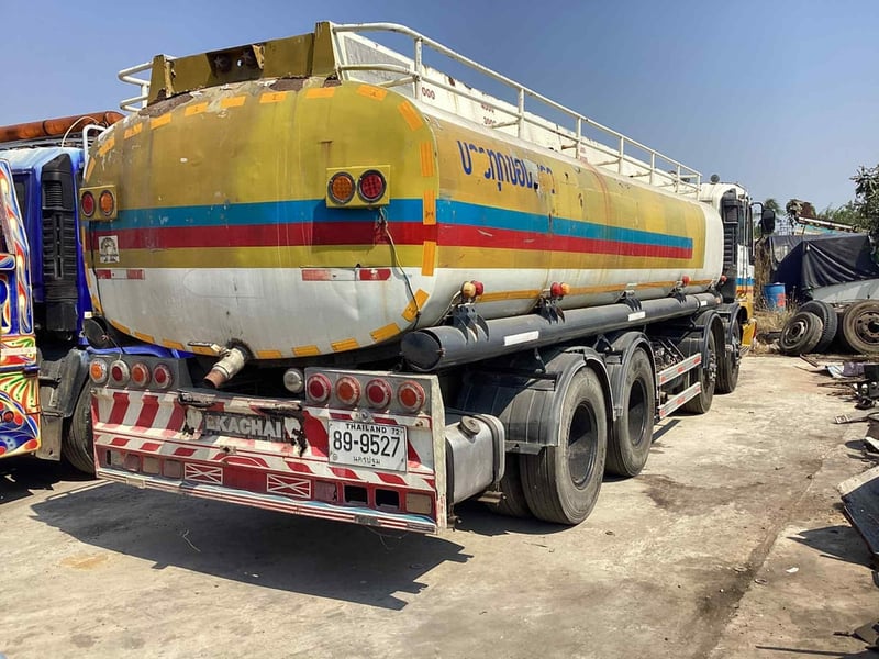 รถถังน้ำมัน รถถังน้ำมัน