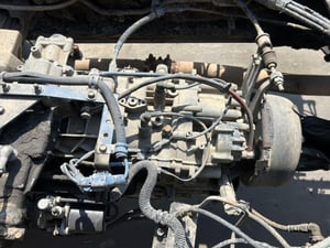 สิบล้อ isuzu deca 200 แรงม้า สิบล้อ isuzu deca 200 แรงม้า