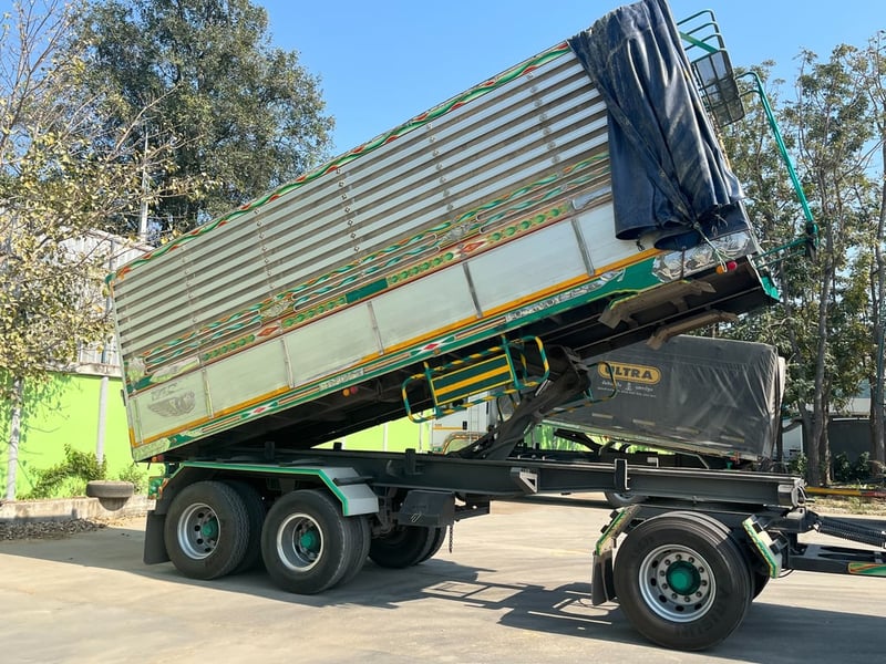 หางพ่วงดั้มเกษตร