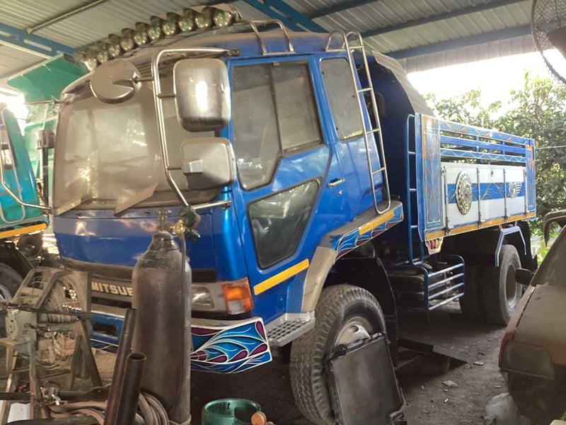 6 ล้อดั้มต่อใหม่