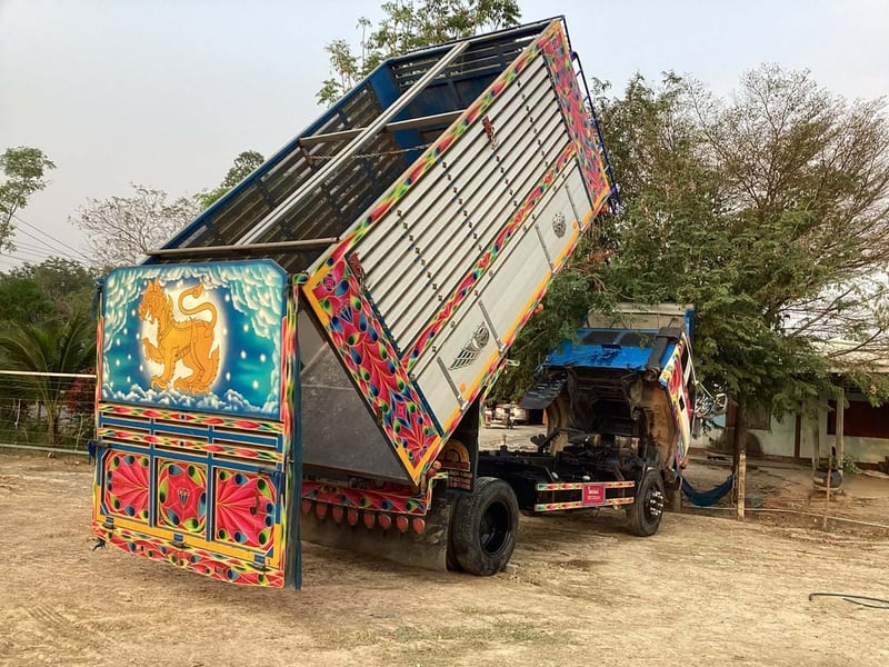 6 ล้อดั้มเกษตร