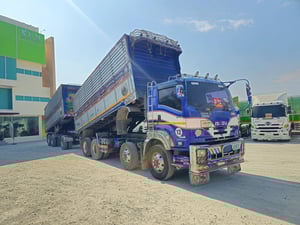 isuzu 360 แรงม้าแม่ลูกดำ