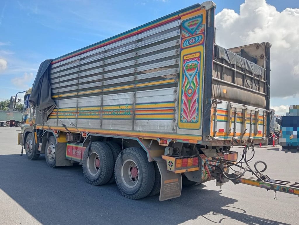 ดำเกษตร 12 ล้อแท้ ดำเกษตร 12 ล้อแท้