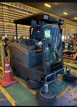 ขายรถกวาดถนน