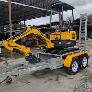 ขายแมคโคเล็กมือสอง ขายแมคโคเล็กมือสอง