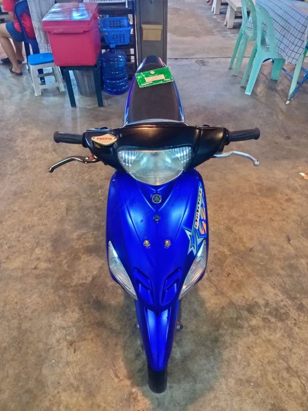 Yamaha Mio115 รถปี2006 มีเล่มทะเบียนอย่างเดียว(ภาษีขาดเกิน) Yamaha Mio115 รถปี2006 มีเล่มทะเบียนอย่างเดียว(ภาษีขาดเกิน)