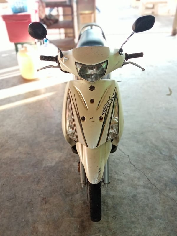 Suzuki​ Step125 รถปี2006 มีเล่มทะเบียน+สำเนาบัตร(ภาษี​ขาดเกิน บัตรหมดอายุ)​