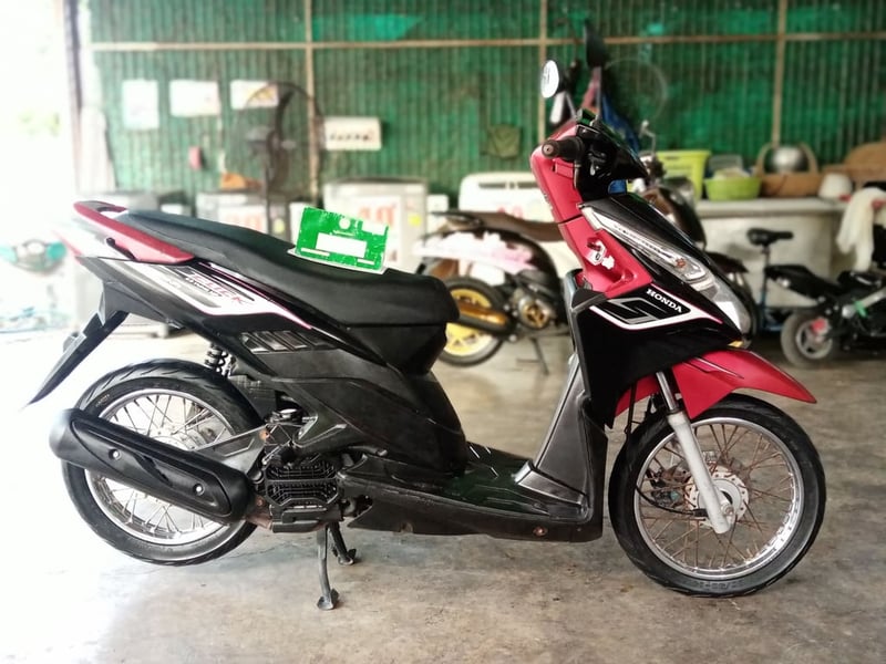Honda​ Click110​i มีเล่มทะเบียนอย่างเดียว(ภาษีขาดเกิน ป้ายหาย)​ เครื่องเดิม ระบบหัวฉีด