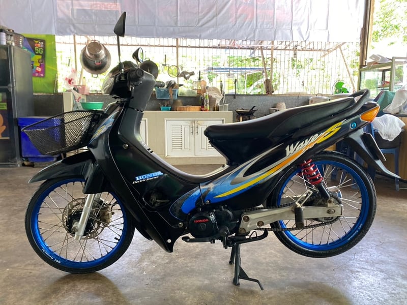 Honda Wave100 มีเล่มทะเบียน+ชุดโอนลอย Honda Wave100 มีเล่มทะเบียน+ชุดโอนลอย