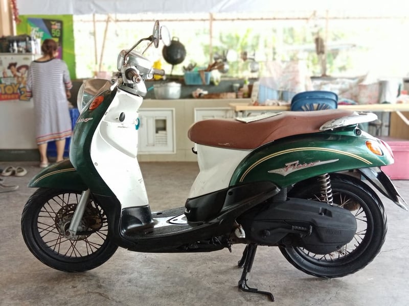 Yamaha​ Fino115 รถปี2007 มีเล่มทะเบียนอย่างเดียว(ภาษี​ขาดเกิน)​  