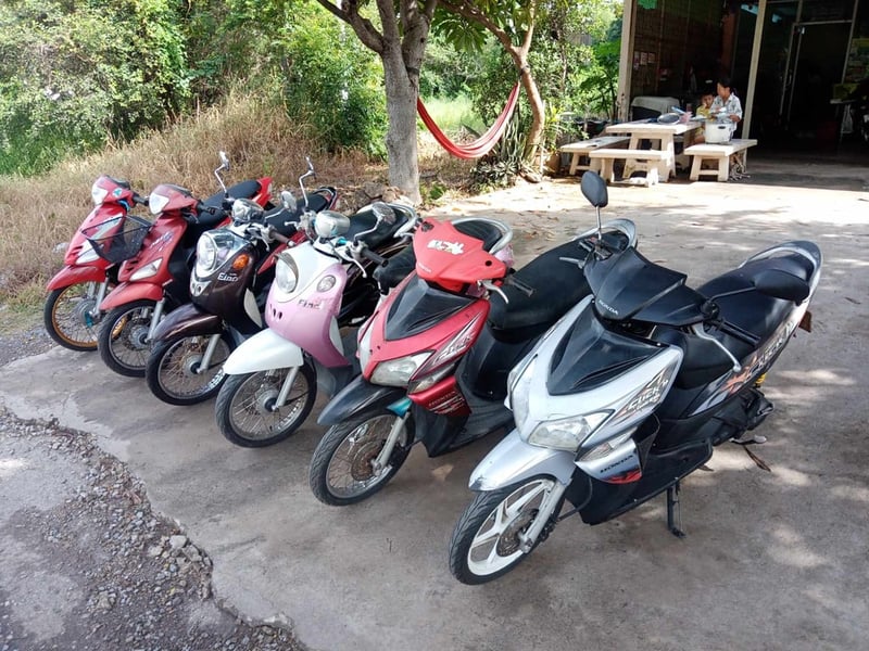 Yamaha Fino115 เครื่องเดิม คาบูเเดช มีเล่มทะเบียนชุดโอน