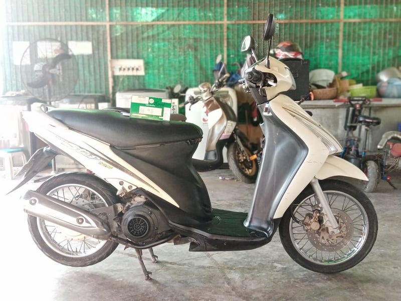 Suzuki​ Step125 รถปี2006 มีเล่มทะเบียน+สำเนาบัตร(ภาษี​ขาดเกิน บัตรหมดอายุ)​