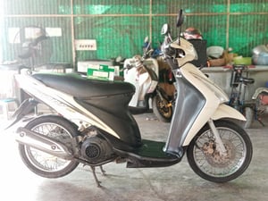 Suzuki​ Step125 รถปี2006 มีเล่มทะเบียน+สำเนาบัตร(ภาษี​ขาดเกิน บัตรหมดอายุ)​