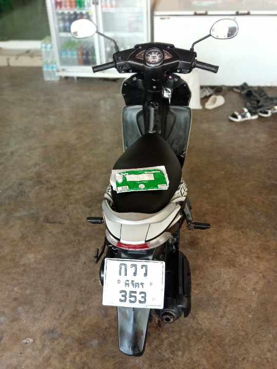 Honda Click110 คาบู มีเล่มทะเบียน+ชุดโอน(ภาษีขาดเกิน) Honda Click110 คาบู มีเล่มทะเบียน+ชุดโอน(ภาษีขาดเกิน)