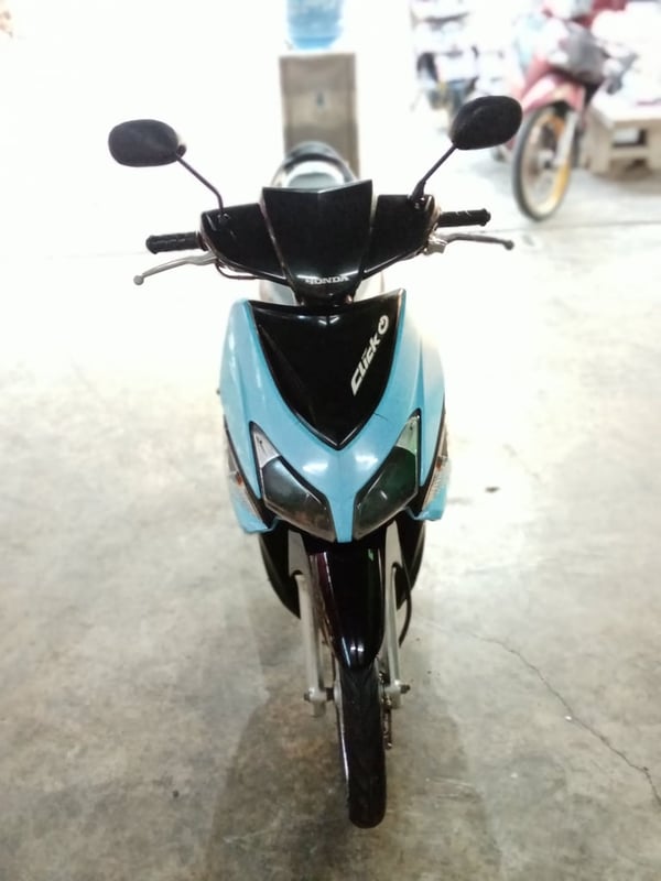  Honda​ Click110​ มีเล่มทะเบียนอย่างเดียว(ภาษีขาดเกิน)​ เครื่องเดิม คาบูเดิม    