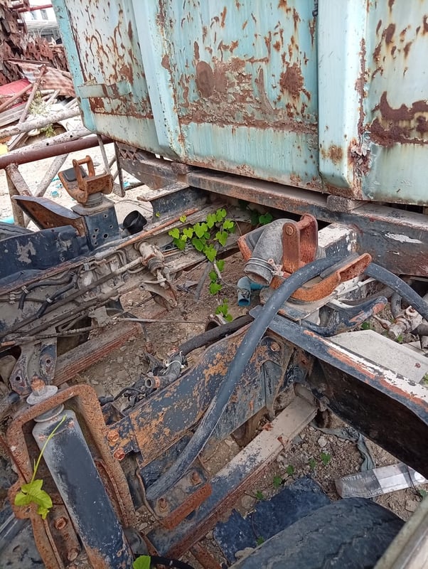 ขายซากรถ ISUZU สภาพตามรูป รถบรรทุก 6ล้อ ดั้มพ์