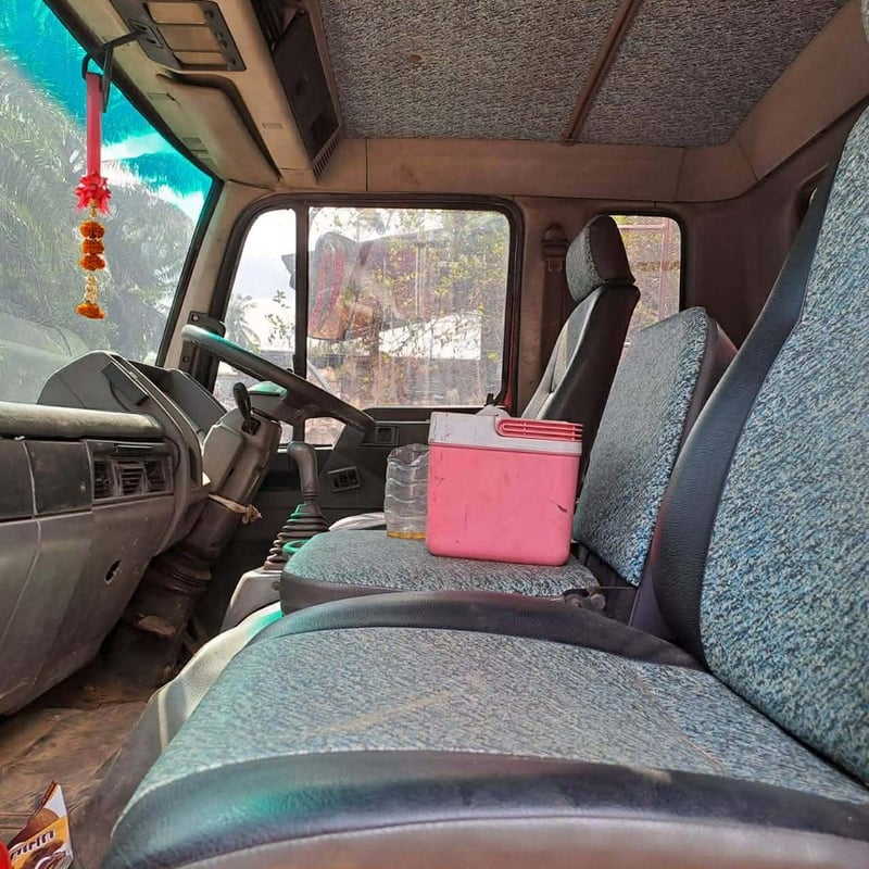 ขายครับ