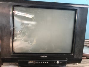 ต้องการขายด่วน ๆ ครับ Tvสี ขนาด 21" SANYO รุ่น CT21VF1BS