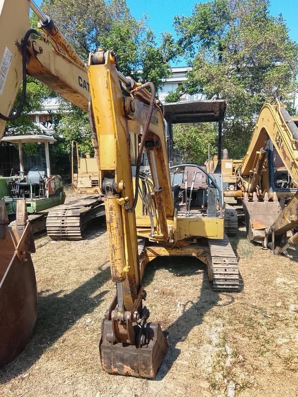 รถขุด MITSUBISHI MS030 สภาพดี พร้อมใช้งาน รถขุด MITSUBISHI MS030 สภาพดี พร้อมใช้งาน