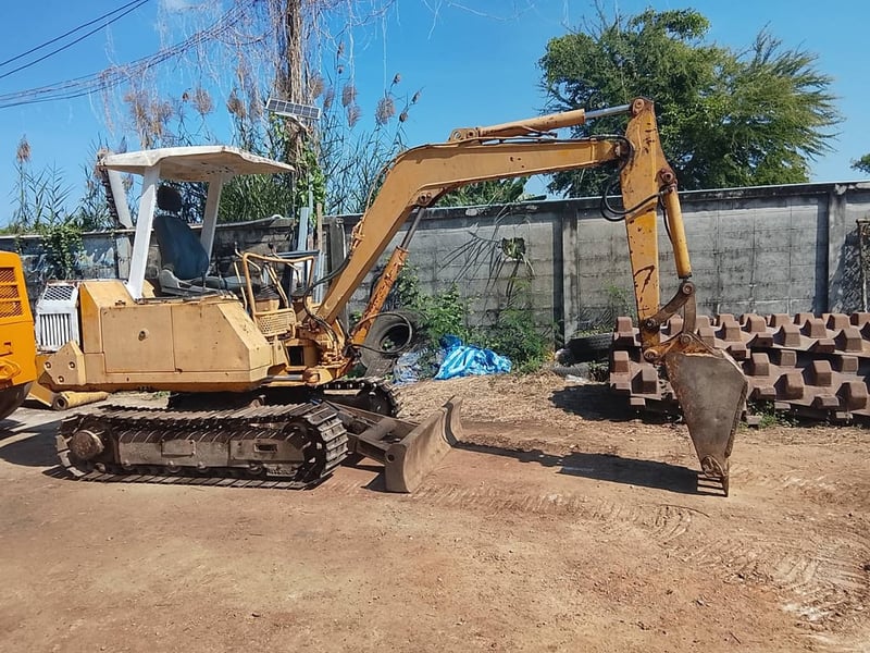 รถขุด KOMATSU PC20 - 6 สภาพดี  พร้อมใช้งาน