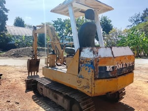 รถขุด KOMATSU PC20 - 6 สภาพดี  พร้อมใช้งาน