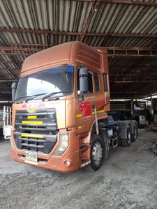 NISSAN UD GWE 375แรงม้า รถบรรทุก หัวลาก 10ล้อ หัวลาก เฉพาะหัว ปี2015