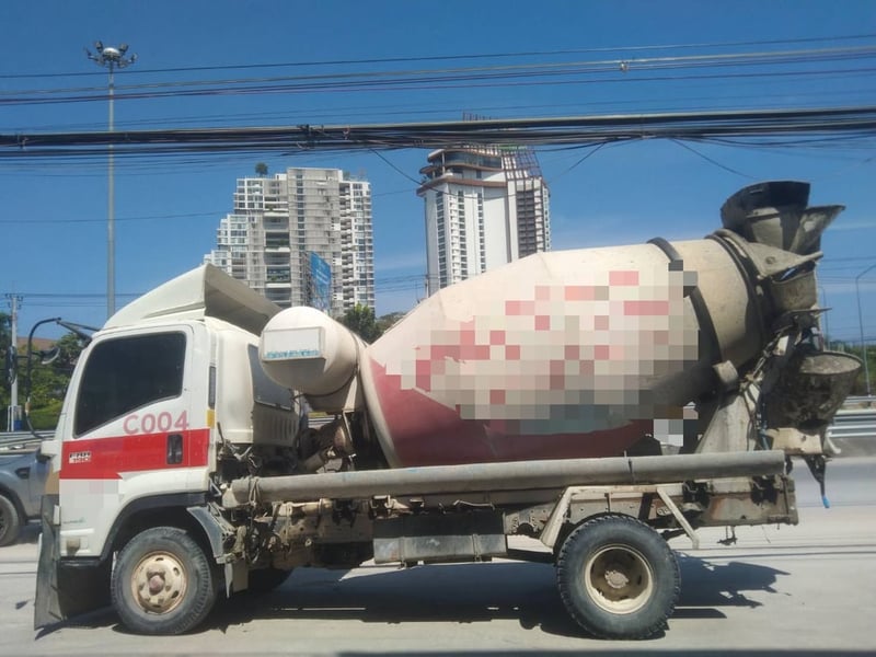 ขาย รถโม่ปูน6ล้อ ISUZU FRR90 โม่4คิว สภาพดี พร้อมใช้งาน