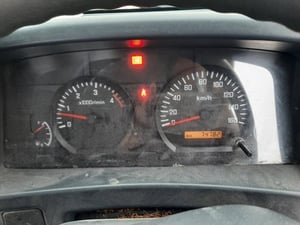 ขาย รถบรรทุก6ล้อ ขนาดเล็ก ISUZU NMR85 สภาพดี พร้อมใช้งาน