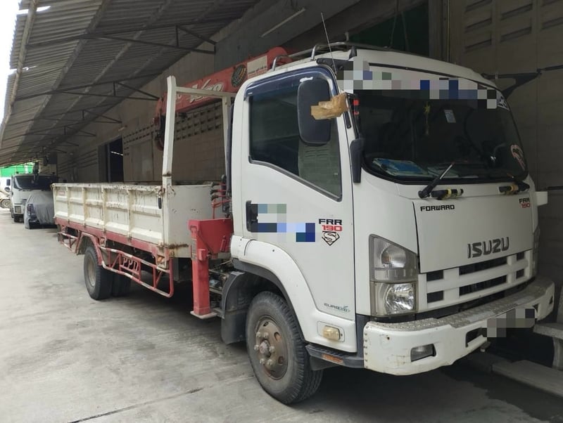 ขาย รถบรรทุก6ล้อ ISUZU FRR90 ติดเครน 3 ตัน สภาพดี พร้อมใช้งาน