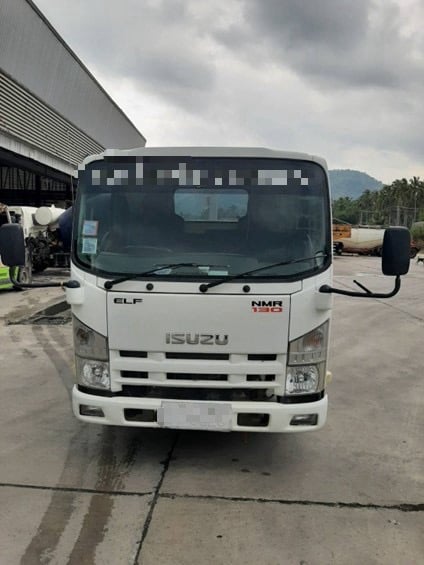 ขาย รถบรรทุก6ล้อ ขนาดเล็ก ISUZU NMR85 สภาพดี พร้อมใช้งาน