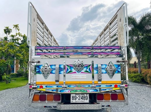 HINO FC 210แรงม้า รถบรรทุก 6ล้อ กระบะคอกสูง ปี2018