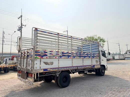 HINO Mega 150แรงม้า รถบรรทุก 6ล้อ กระบะคอกสูง ปี2017