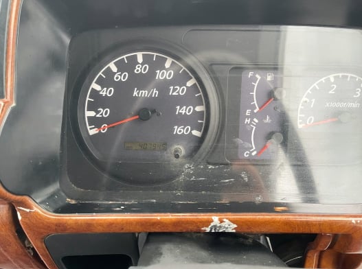 ISUZU NQR 150แรงม้า รถบรรทุก 6ล้อ กระบะคอกสูง ปี2005