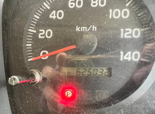 HINO FC รถบรรทุก 6ล้อ ดั้มพ์ ปี2012 เลขไมล์น้อยกว่า 800,000 กม.