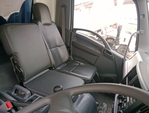 ISUZU FRR 190แรงม้า รถบรรทุก 6ล้อ ตู้แห้ง ปี2023