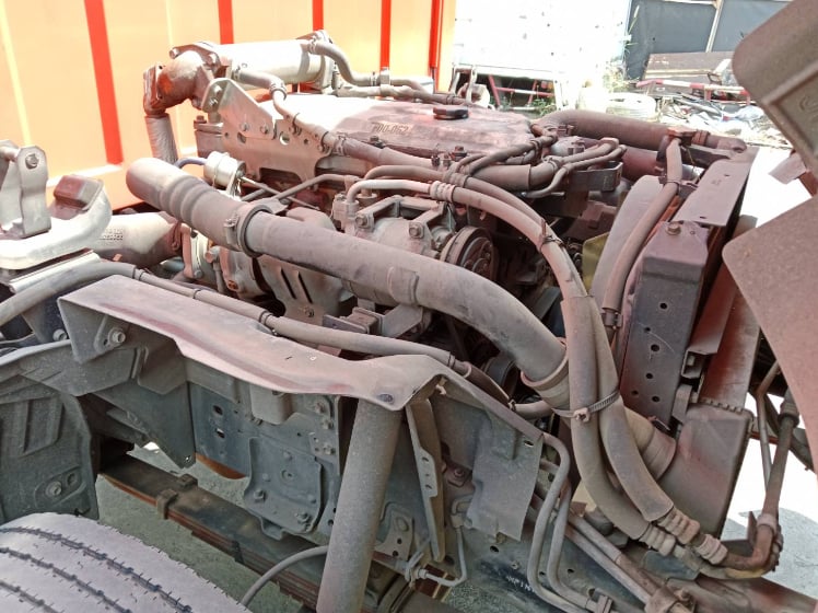 ISUZU NQR175 ปี65 ตู้10บาน ยาว5.6เมตร รถสวย เครื่องดี