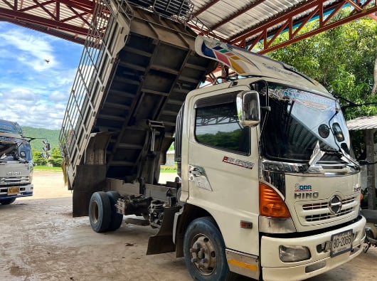 HINO FC รถบรรทุก 6ล้อ ดั้มพ์ ปี2012 เลขไมล์น้อยกว่า 800,000 กม.